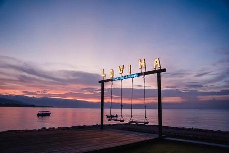 
                                                                                                北境海豚灣、葡萄酒莊、SPA、泛舟、下午茶峇里島5日
                                                                                                