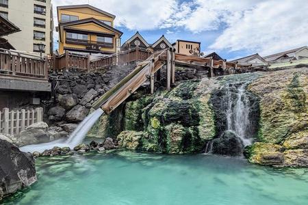 
                                                                                                【櫻花隧道】長瀞遊船、目黑川櫻、湯揉秀、草津古街、吹割瀑布、溫泉五日
                                                                                                