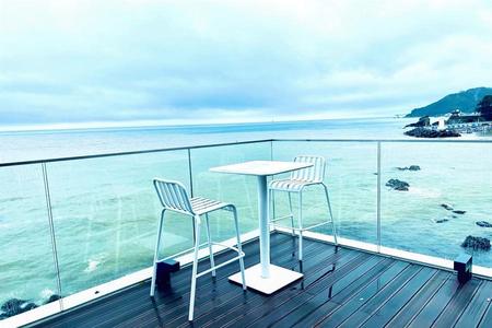 
                                                                                                【蔚藍釜山】跑跑卡丁車、水族館、彩色天空艙、汗蒸幕、海景咖啡廳 5日
                                                                                                