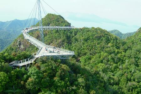 
                                                                                                【蘭卡威繽紛遊】古城巡禮、空中纜車、觀看餵老鷹、海鮮BBQ。五日
                                                                                                
