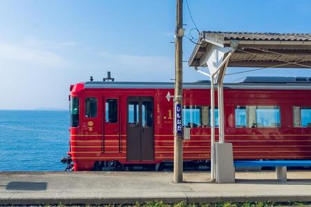 
                                                                                                不一樣｜四國伊予灘物語列車行、隈研吾小鎮、道後大洲、淘金遊船搭纜車7日
                                                                                                