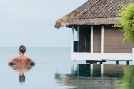 
                                                                                                【馬新愛旅遊】黃金棕櫚水上屋、環球影城、雙子星塔、馬六甲文化探索 5日
                                                                                                