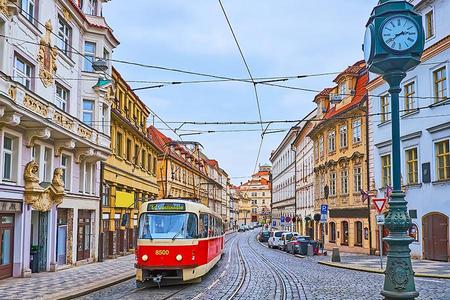 
                                                                                                【五星奧捷】布拉格五星連泊、國王湖遊船、哈斯塔特、童話小鎮、溫泉10日
                                                                                                