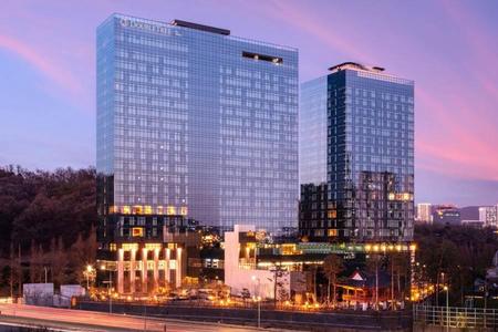 
                                                                                                國際金旅獎【微奢五星希爾頓】韓國雙樂園樂天塔.米其林推薦饗宴5日
                                                                                                