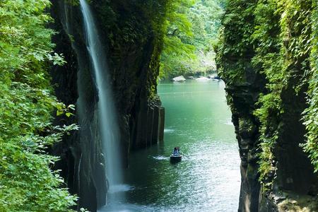 
                                                                                                限時限量●輕遊福熊│神話高千穗、舟遊柳川、旅人電車、童話湯布院5日
                                                                                                