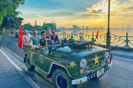 
                                                                                                河內傳奇吉普車~米其林摘星美食饗宴.下龍灣頂級遊輪.雙層纜車摩天輪五日
                                                                                                