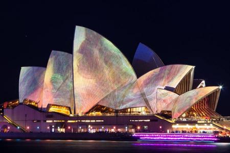 
                                                                                                【2026雪梨燈光節】雪梨歌劇院.雪梨塔.雪梨大橋.藍山公園 7日
                                                                                                