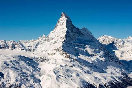 
                                                                                                【瑞士精華】三大名峰 × 三大景觀列車 10 日
                                                                                                