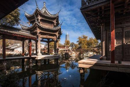 
                                                                                                【樂GO優選大江南】烏鎮濮院雙水鄉、雙園林、外灘、西湖、南京牛首山8日
                                                                                                