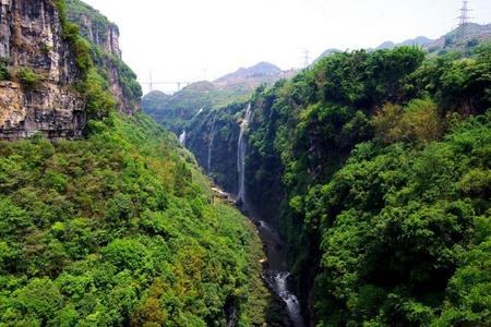 
                                                                                                貴州酸湯魚、黃果樹瀑布、馬嶺河大峽谷、花江峽谷大橋 全覽遊9日
                                                                                                