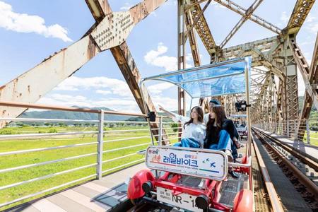 
                                                                                                台中出發【特選釜山青沙浦海濱列車】洛東江鐵道自行車、海東龍宮寺五日
                                                                                                