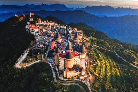 
                                                                                                《奇幻峴港》浪漫法國山城&保住一晚巴拿山美居、升等兩晚五星六日
                                                                                                