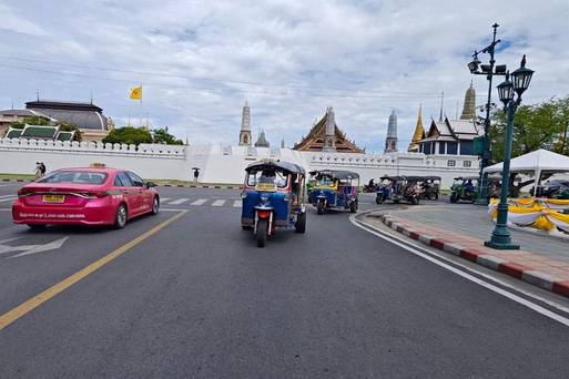 嘟嘟車