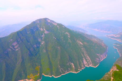三峽之巔