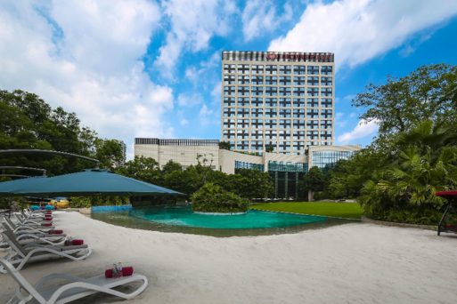 成都保利公園皇冠假日酒店
