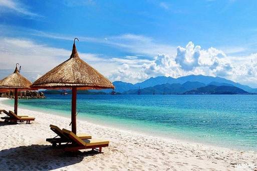 My  Khe  Beach