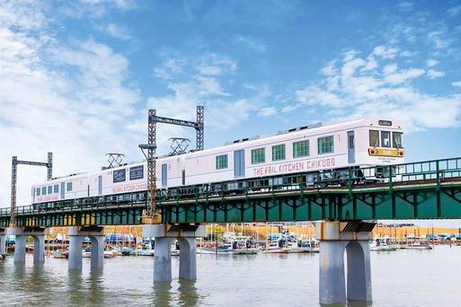 移動餐桌列車