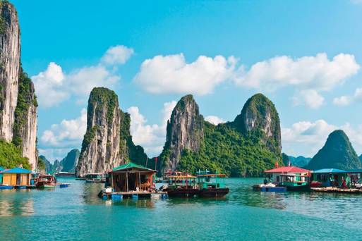 下龍灣全景