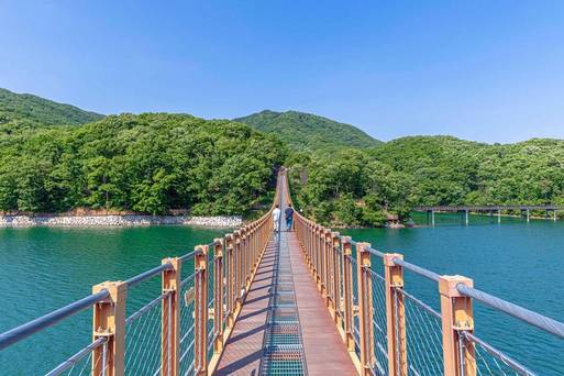 馬場湖水吊橋
