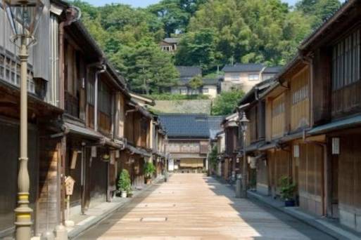 東茶屋街