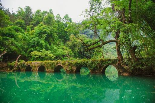 荔波(大小七孔風景區)(荔波樟江大小七孔風景名勝區)