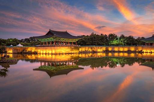 東宮與月池 (原雁鴨池)