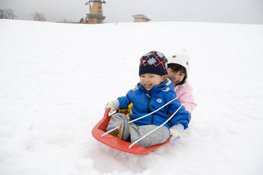 雪盆戲雪體驗