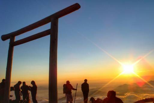 富士山攻頂
