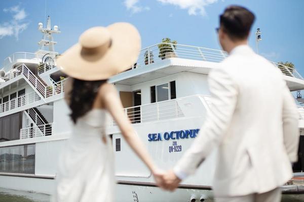 【駿馬迎春】五星享食～北越雙龍灣.頂級亞特圖斯號.雙層纜車.摩天輪五日