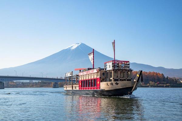 【東京及時樂】迪士尼、最美星巴克、晴空塔、天晴號、千客萬來、螃蟹、溫泉5日