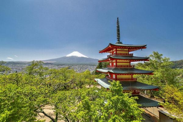 限時限量｜東京迪士尼～富士山美景．御殿場OUTLET．螃蟹和牛溫泉5日