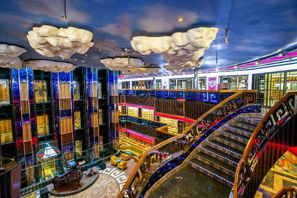 【歌詩達郵輪-莎倫娜號】沖繩自主遊四日（內艙‧三人一室）