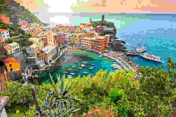 戀戀義大利10日～彩色五漁村、托斯卡尼山城、高速列車、威尼斯島上住宿