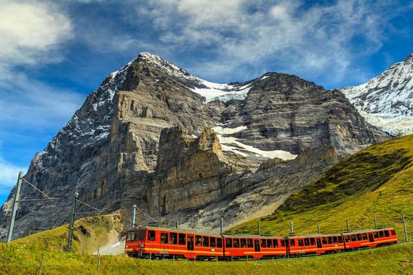 魅力歐洲、瑞法送小費～瑞士雙峰、香頌法國、雙高速列車、雙米其林推薦餐