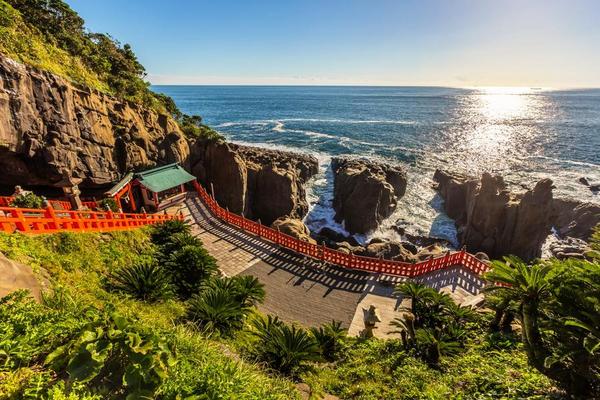 【維京遊輪-伊敦號】古城梅影、松山城、鵜戶神宮、門司港、指宿10天