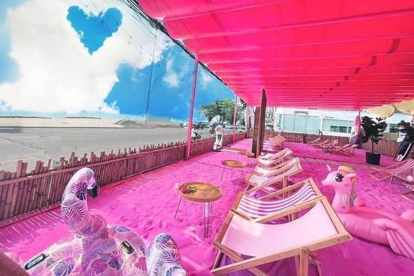 【馬上出發】新春探索白色巨塔咖啡廳、夜遊暹羅灣、入住星際主題酒店 5日