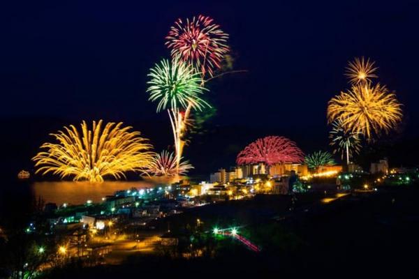 【限時限量北海道】洞爺煙花、函館夜景、昭和新山、三溫泉三大蟹-CI130