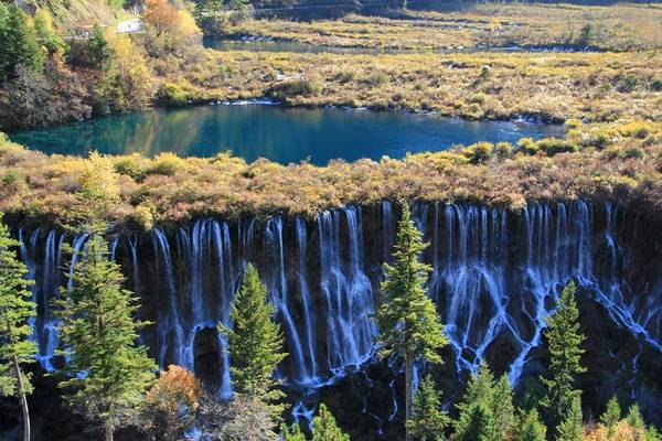澳享成都~九寨溝、黃龍、峨嵋山 、樂山大佛遊船8日