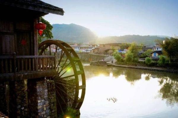 【鷺江新玩法】廈門鼓浪嶼.華安土樓.閩南傳奇秀5日(保住W HOTEL 一晚)