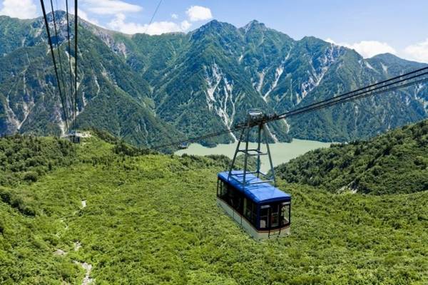 限量促銷價、富山5日｜ 純享北陸、漫步上高地、縱橫立山黑部、金箔冰淇淋