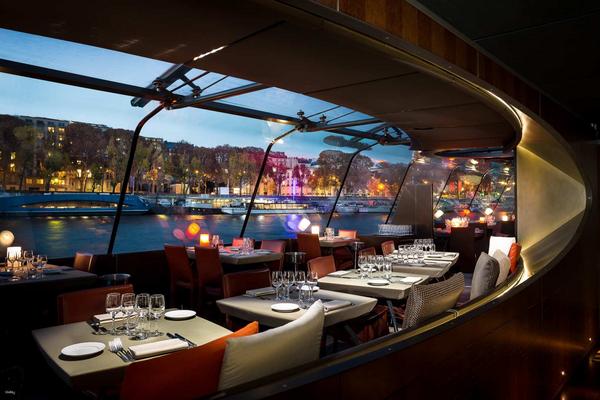 【法國】巴黎遊船｜塞納河 Bateaux Parisiens 遊船含午餐/晚餐