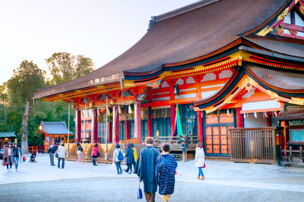 【日本】京都一日遊｜嵐山・八坂神社・花見小路・奈良公園・東大寺｜大阪出發
