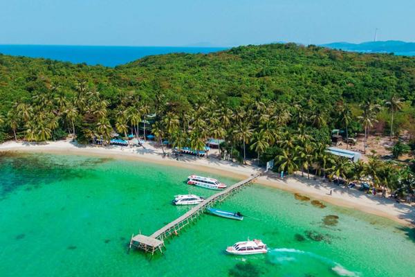 【越南】 富國島一日遊 | 三島帆船遊：跳島拼團遊、浮潛體驗、船上海鮮午餐
