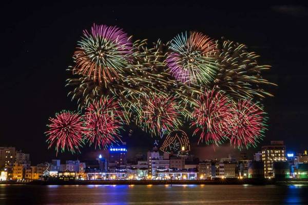 【澎湖】2026 澎湖花火節｜海上花火船