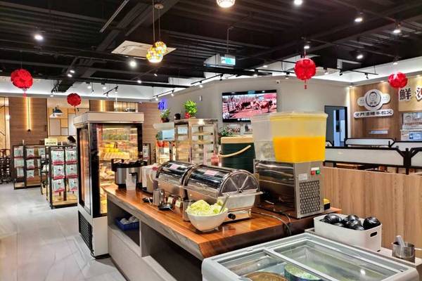 【金門】溫體全牛火鍋自助吃到飽 ∙ 溫體牛肉麵｜圓頭金門農牧概念館