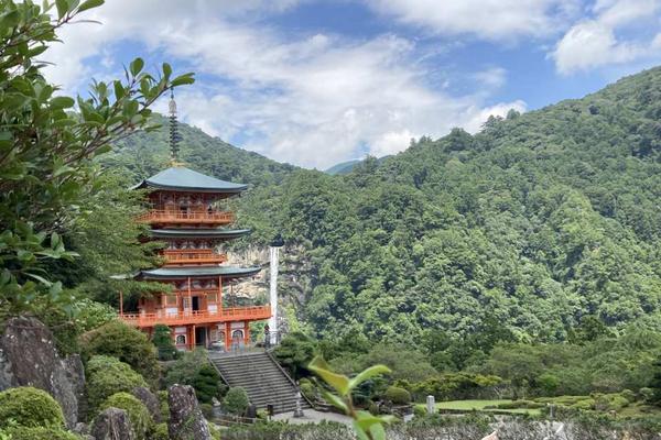 【日本】和歌山一日遊｜世界遺產熊野古道、那智瀑布｜名古屋出發