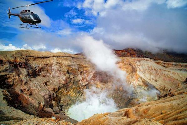 【日本】九州熊本一日遊｜熊本城、阿蘇卡德利動物樂園、阿蘇山火山口、草千里｜現場可選擇直升機體驗｜福岡/熊本出發