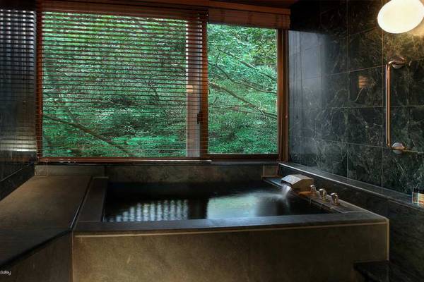 【北投】日勝生加賀屋國際溫泉飯店｜湯屋．大眾池