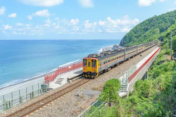 【台東】包車半日．一日遊｜熱氣球嘉年華 、多良車站、三仙台、初鹿農場｜台東市區出發