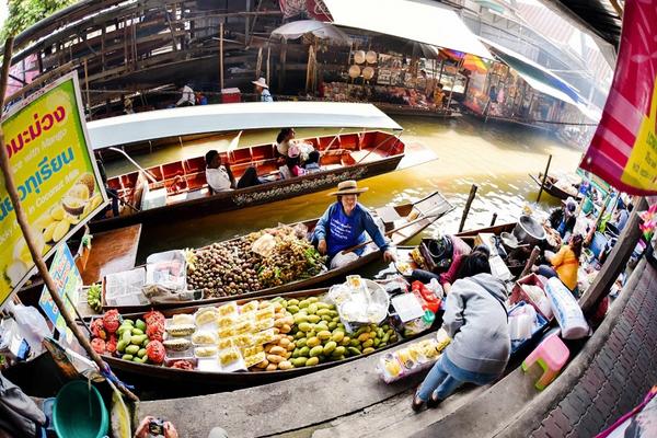 【泰國】丹嫩沙朵水上市場 、美功鐵道市場、河濱夜市或吞武里市場一日遊 |私人包車 含導遊